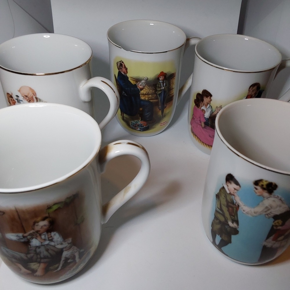 Vintage 1982 Norman Rockwell Museum Coffee‎ Mugs Set Of 5 Cups White & Gold Trim